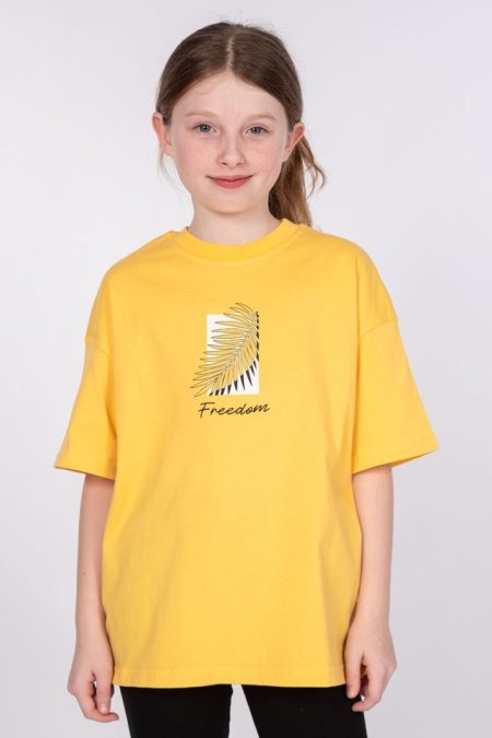 Футболка желтая