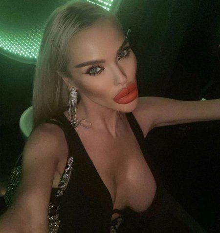 Мисс ДНР Алина Андриевская