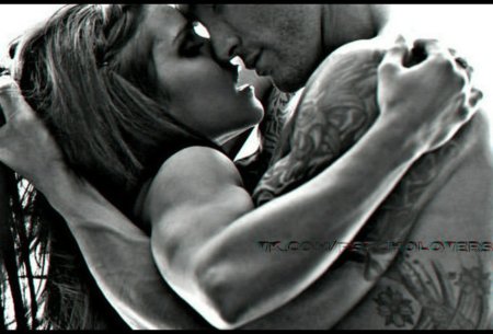 Объятия страстные