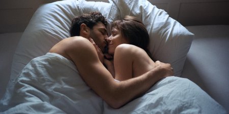 В постели с любимой