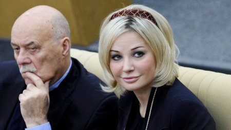 Мария максакова