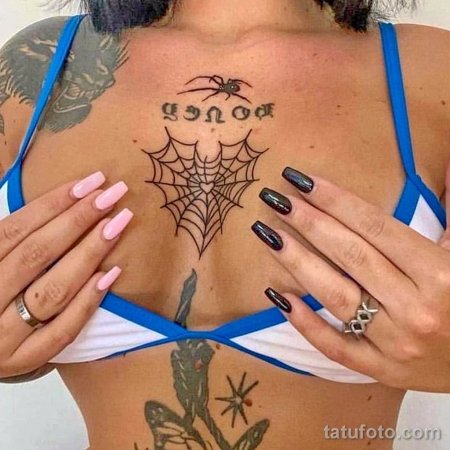 Татуировка девушка