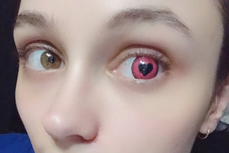 Линзы красные