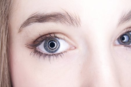 Круглый блик в глазах