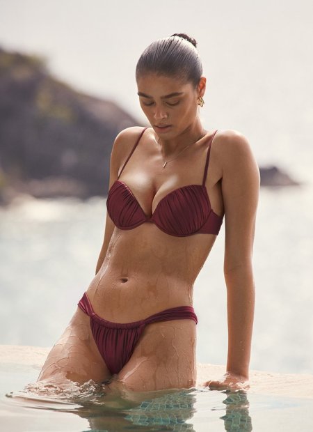 Красивые женские купальники