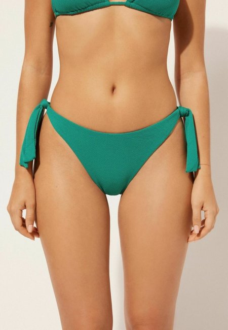 Плавки бразильяно на завязках