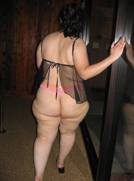 Зрелая женская задница