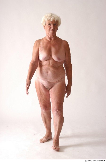 Голая старушка