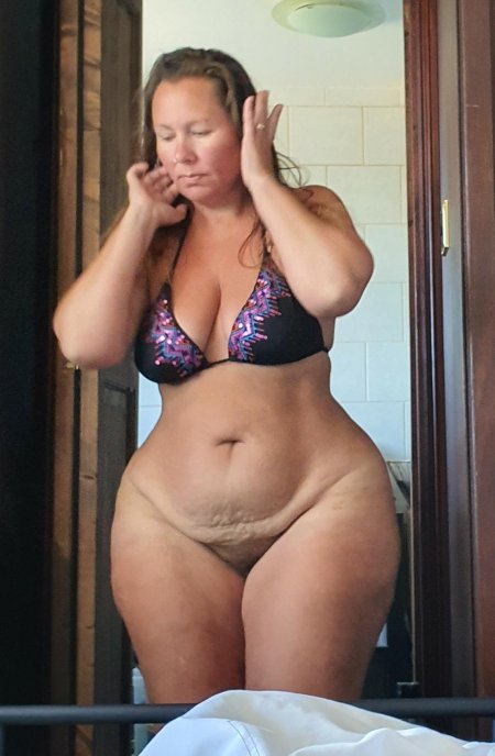 Мамочки с широкими бедрами