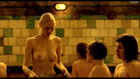 Юлия пересильд сцена в бане