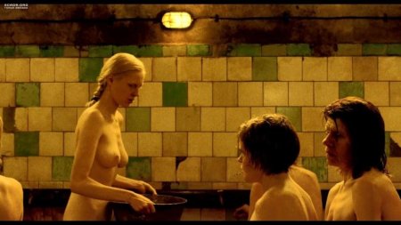 Юлия пересильд сцена в бане