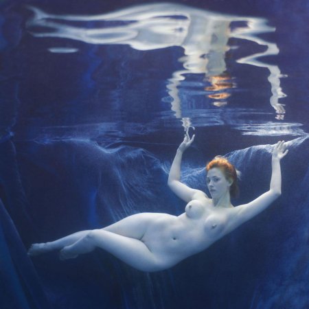 Подводные съемки ню