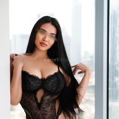 Эскорт девушка
