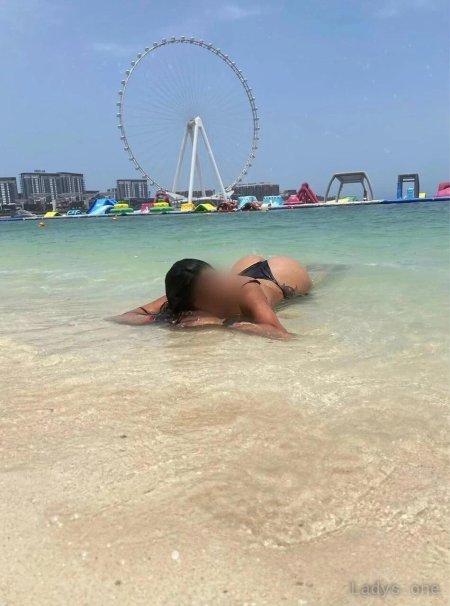 Пляж в дубае