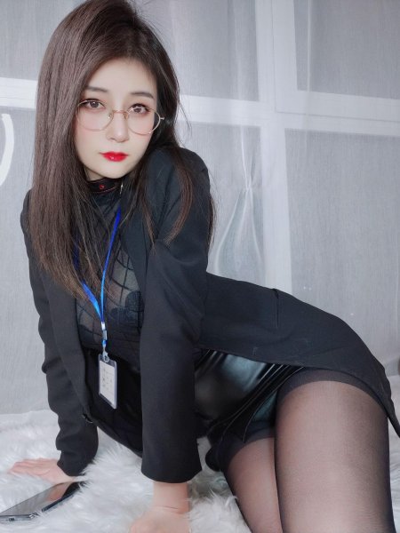 Красива девушка