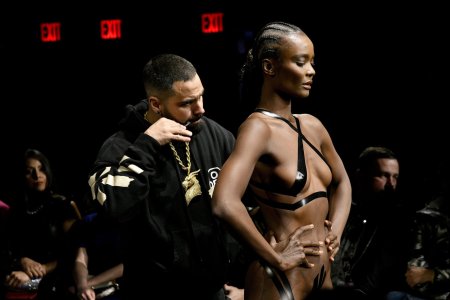 Модель блэк тейп проджект