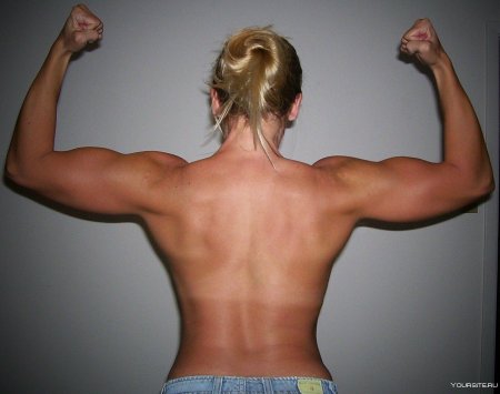 Накаченная спина у девушек