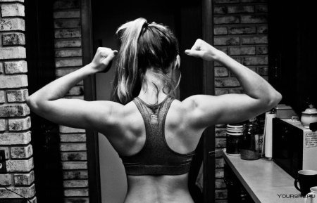 Накаченная спина у девушек