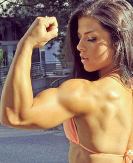 Мускулы у девушек