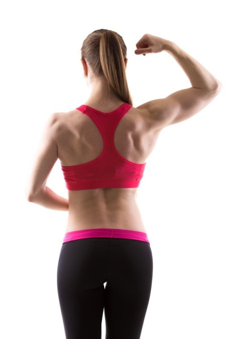 Накаченная женская спина