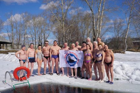 Украинские голые моржи