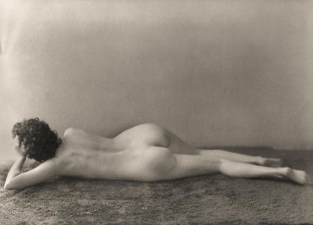 Голые французские женщины