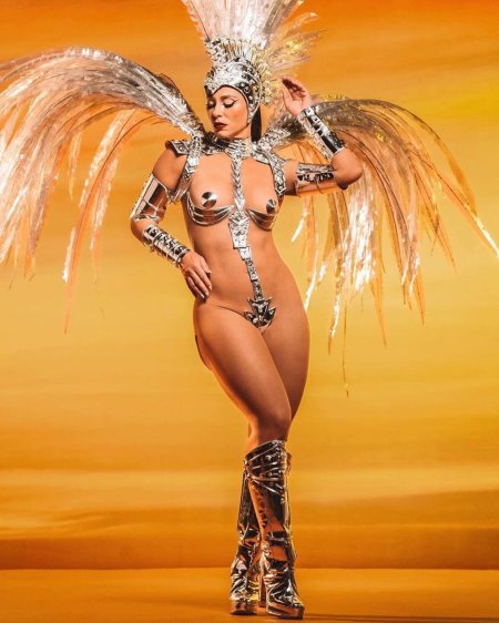 Андреа мартинс бразилия карнавал голые