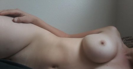 Маленькие сиськи домашнее