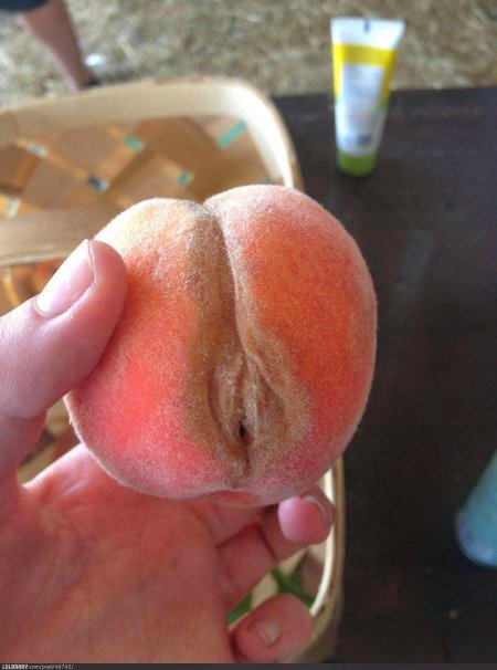 Персик сочный