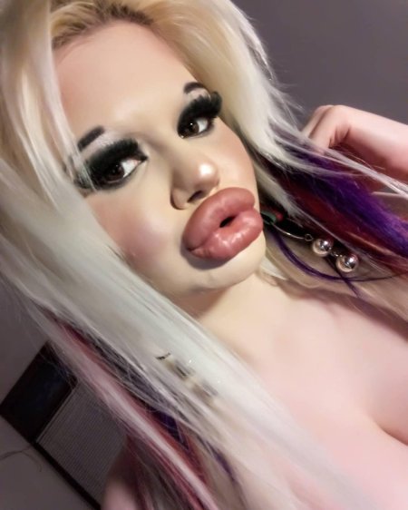 Андреа бимбо губы