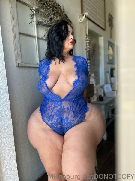 Пышные женщины