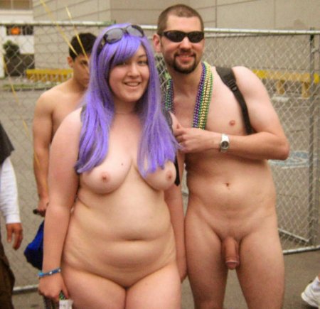 Нестандартные голые люди