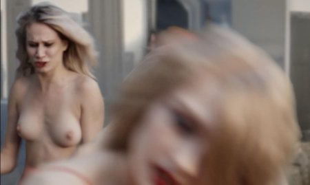 Голые актриса