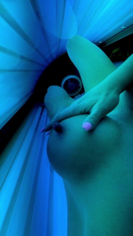 Секс в солярии