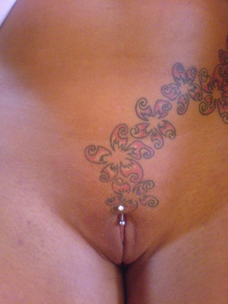 Интимная татуировка