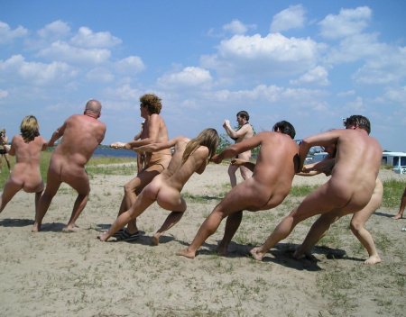 Нудистское воспитание