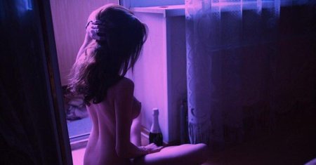 Эротическая фотосессия ночью