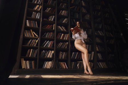 Эротическая фотосессия в студии