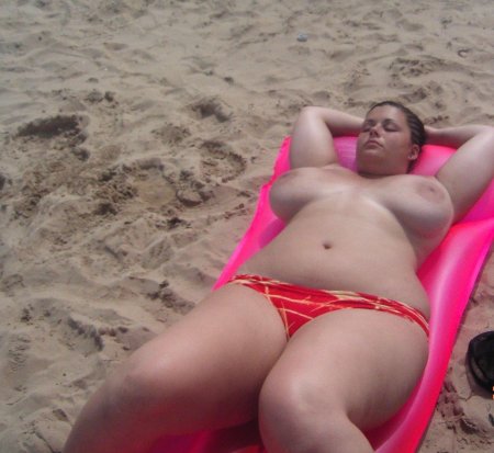 Пышная девушка