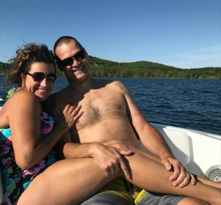 Голые семейные пары на пляже