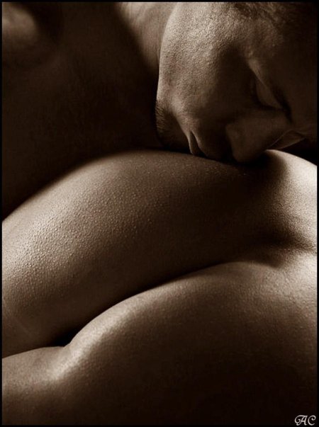 Эротические черно белые