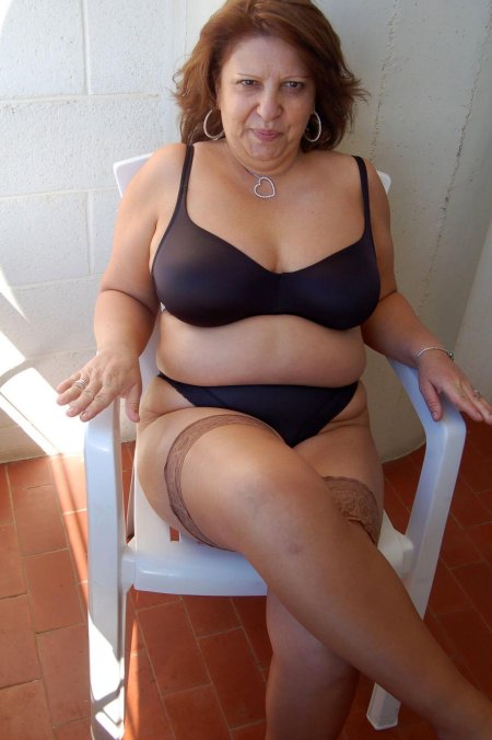 Пышная женщина