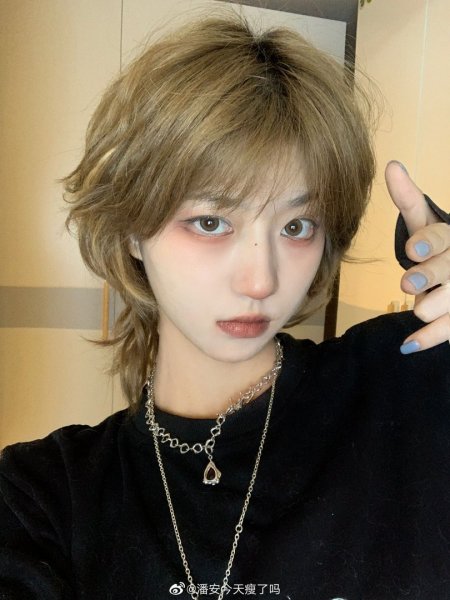 Корейские стрижки для девушек короткие