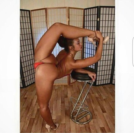 Голые гибкие девушки