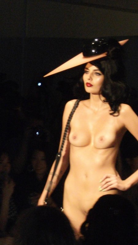 Чарли ле минду