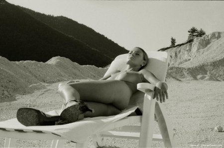 Пляж девушка