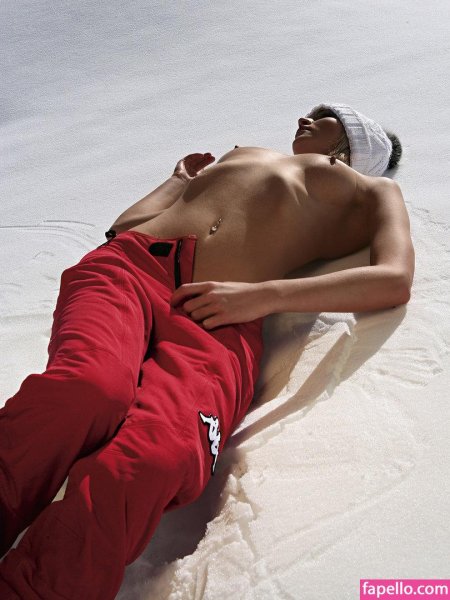 Сноуборд девушка