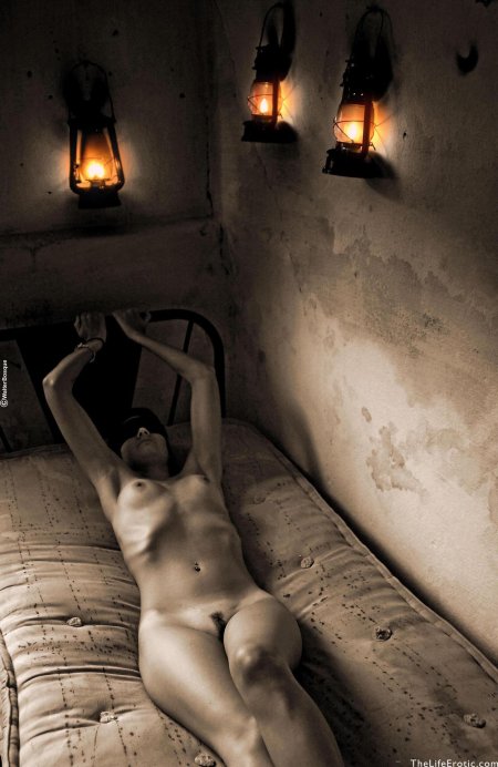 Светильник в стиле