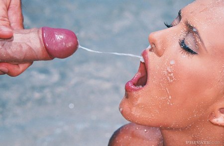 Море спермы на лице