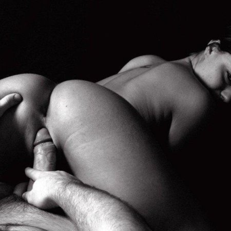 Красивое черно белое порно